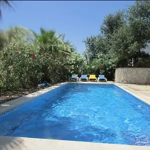 https://cosy-appartment-near-beaches.topcostabravahotels.com